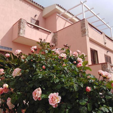 Bed and Breakfast The Roses Garden La Maddalena  Exteriér fotografie