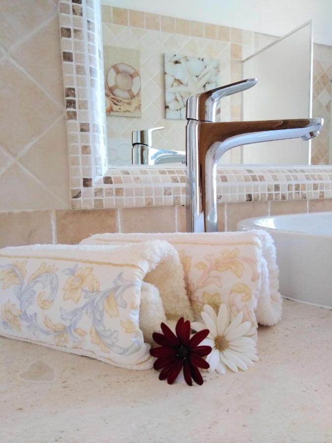 Bed and Breakfast The Roses Garden La Maddalena  Exteriér fotografie